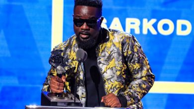 Photo of SARKODIE WINS ‘BEST INTERNATIONAL FLOW’ AT THE 2019 BET HIP-HOP AWARDS