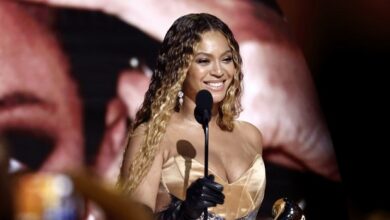 Photo of Beyoncé Breaks Grammy Record For Most Wins Ever